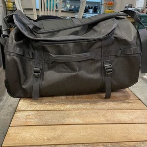 North face base camp duffel- small